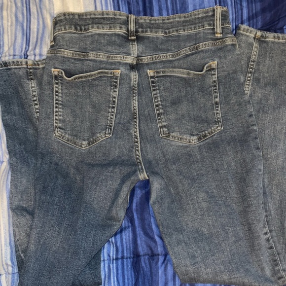 H&M Women's Skinny Jeans Size 12 - Picture 2 of 2